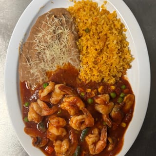 Camarones Con Salsa Chipotle